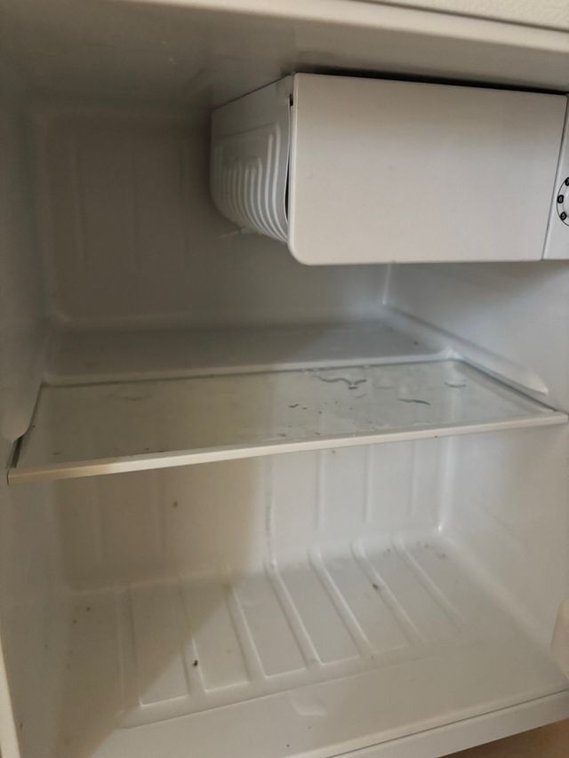 Frigorifero ausiliario quadrato 45x45 in buone condizioni