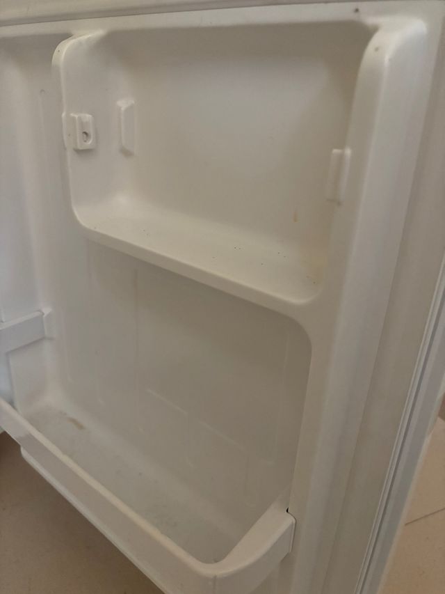 Frigorifero ausiliario quadrato 45x45 in buone condizioni