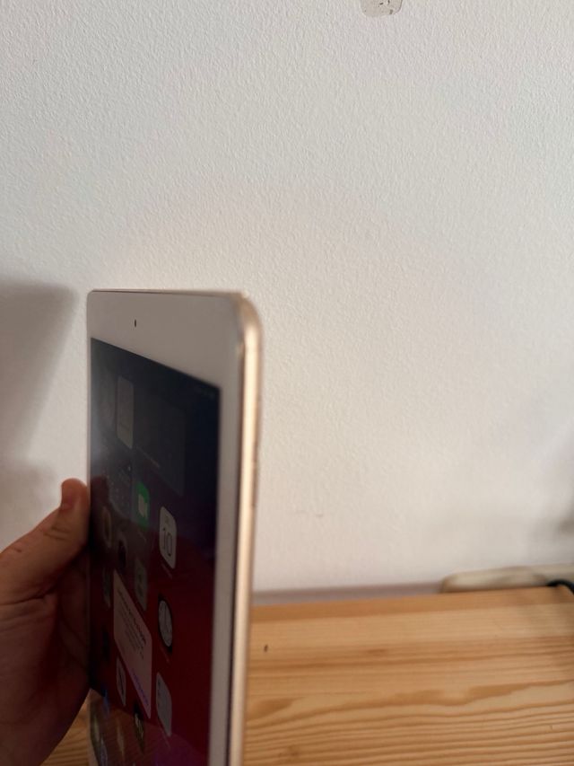 iPad Air 2 16GB Dorado A1566 Negociable!!