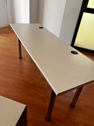 Escritorio alargado madera y metal