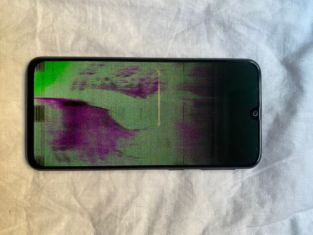 Samsung Galaxy A40 - Schermo danneggiato