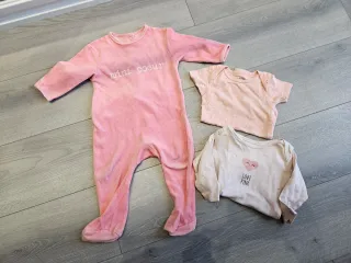 Lote Ropa Bebé Niña 9-12 Meses + regalos