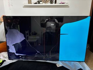 Samsung Crystal UHD 75 Pantalla Rota