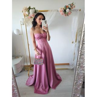 Vestido de gala rosa