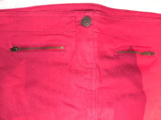 Minifalda Roja Bershka Talla 38