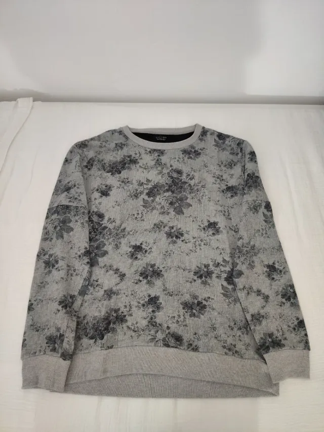 Jersey estampado floral gris