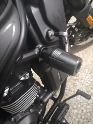 Moto Custom Negra cfmoto 450cc