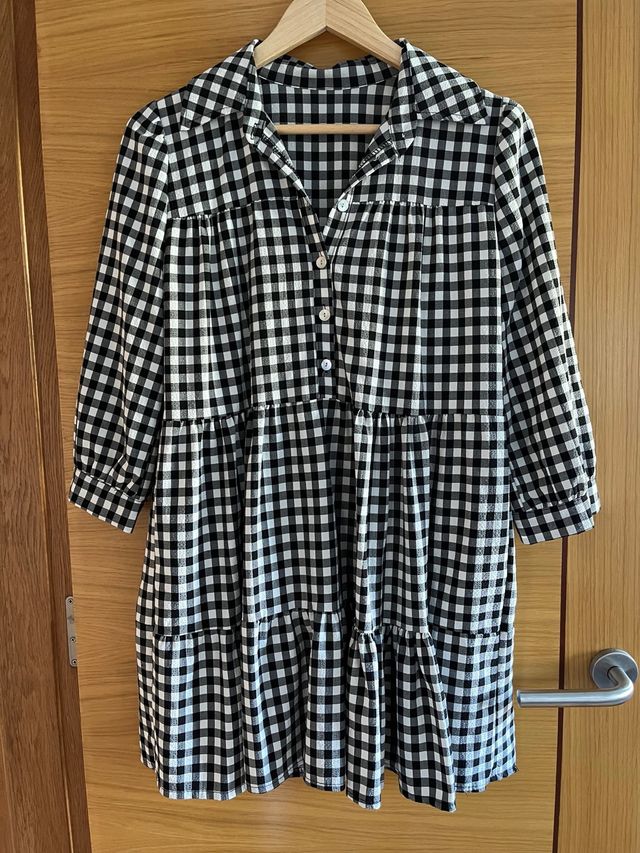 Vestido cuadros vichy blanco y negro