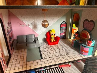 Casa de muñecas LOL con accesorios 1.m20*1.m60* 55