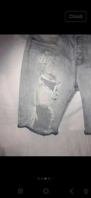 Jens corti uomo strappati