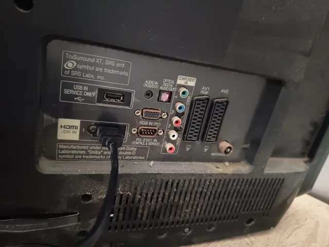 Televisor LG Negro no funciona la voz