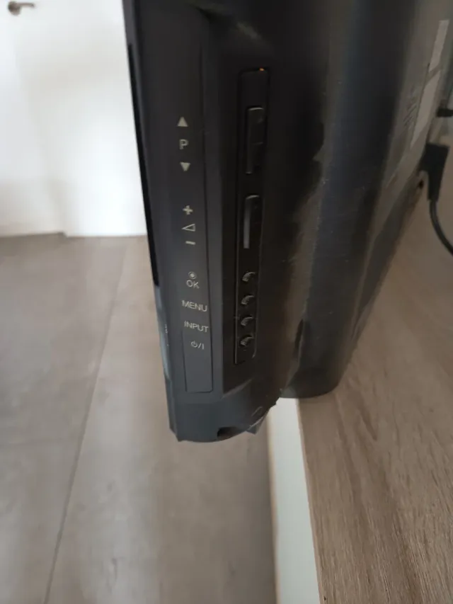 Televisor LG Negro no funciona la voz