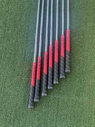 Hierros 4/Pw Srixon ZX5 MK2 Acero 105 stiff
