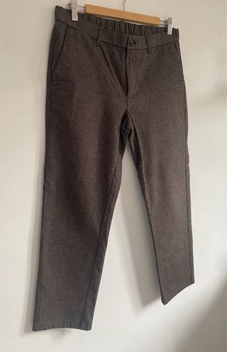 Pantalón vestir hombre.Mango Talla L