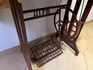 Máquina de coser Alfa vintage