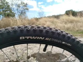 Bicicleta MTB 24 Azul y negra