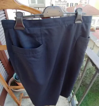 Tailleur giacca e gonna longuette blu marino