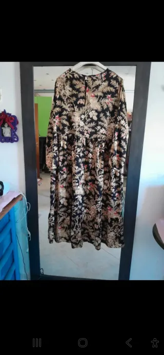 Abito lungo floreale nero