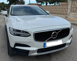 Volvo V90 4X4 2.0D 190CV TIENE IVA!! ACEPTO COCHE