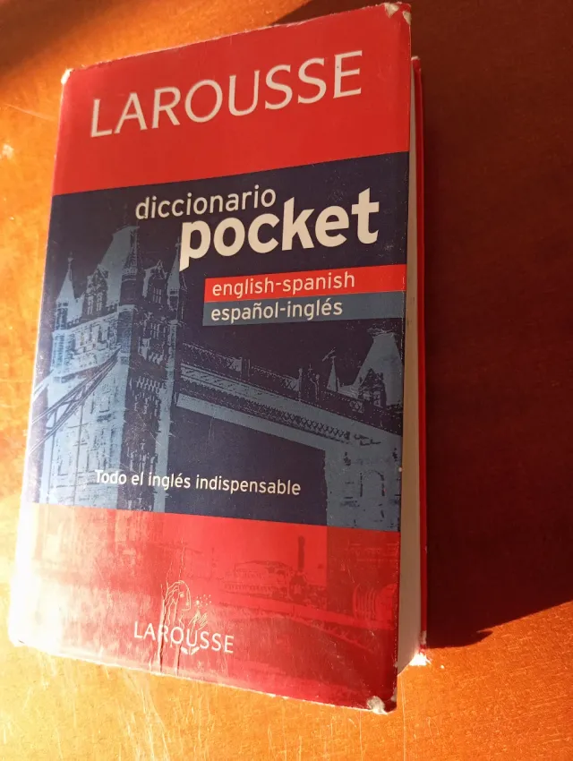 Diccionario Pocket English-Spanish / Español-In...
