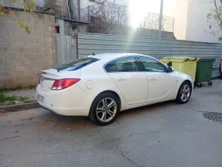 Opel Insignia 2010