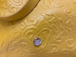 Bolso Piel Gloria Ortiz Dorado Grabado