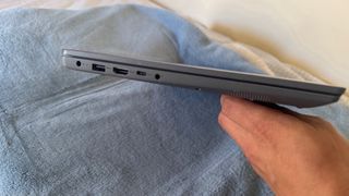 Portátil Lenovo IdeaPad 3 15ITL6