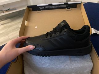 Zapatillas NUEVAS Adidas Negras Talla 38 2/3