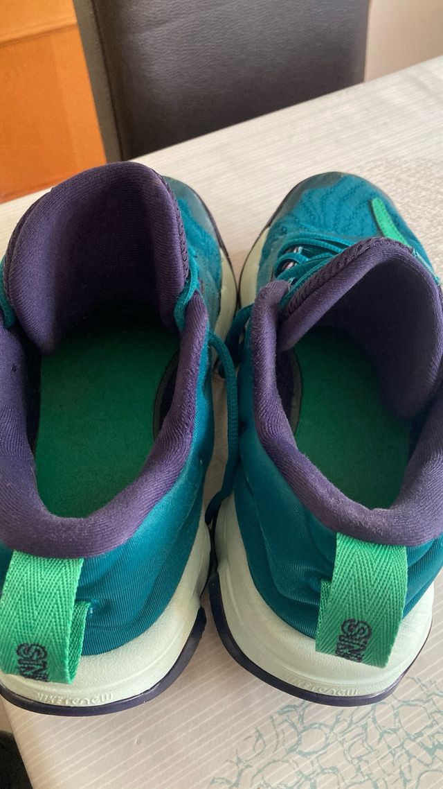 Nike Baloncesto Verde/Morado/Turquesa