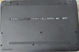 Ordenador portátil en prefecto estado