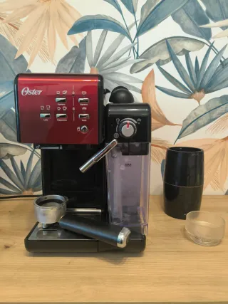 Cafetera Oster y Molinillo KYG