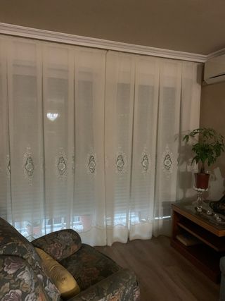 Cortinas comedor crudo con cenefa