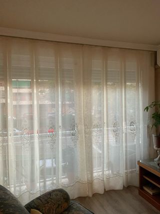 Cortinas comedor crudo con cenefa