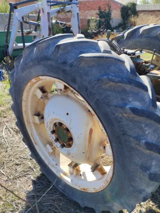 Ruedas Tractor 13.6-38