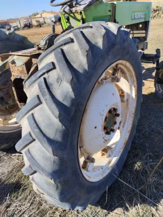 Ruedas Tractor 13.6-38