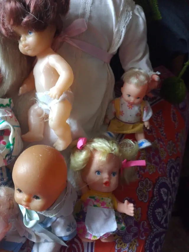 Set di bambole antiche 9