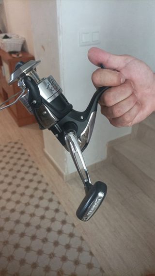 Caña de pesca para siluros