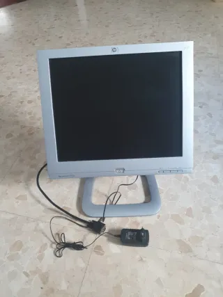 Pantalla HP Plata/Negra