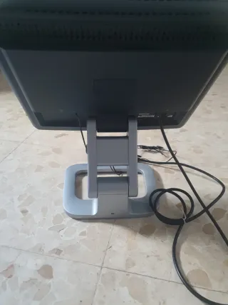 Pantalla HP Plata/Negra