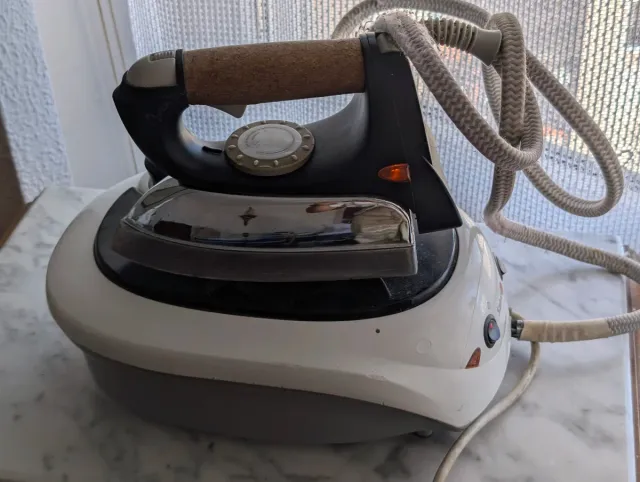 Centro de planchado vapor Salvo