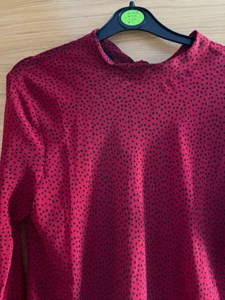 Blusa roja lunares negros Mango