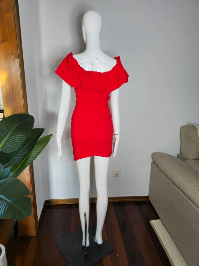 Vestido rojo con volantes