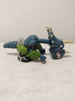 Extreme Dinosaurs - Spike Head Strike