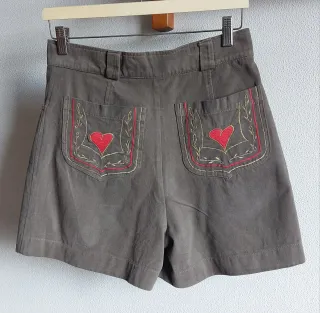 Pantalón corto de Código verde oliva