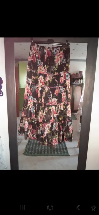 Gonna lunga floreale multistrato