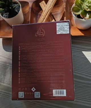 Perfume Vintage Radio Lattafa 100ml