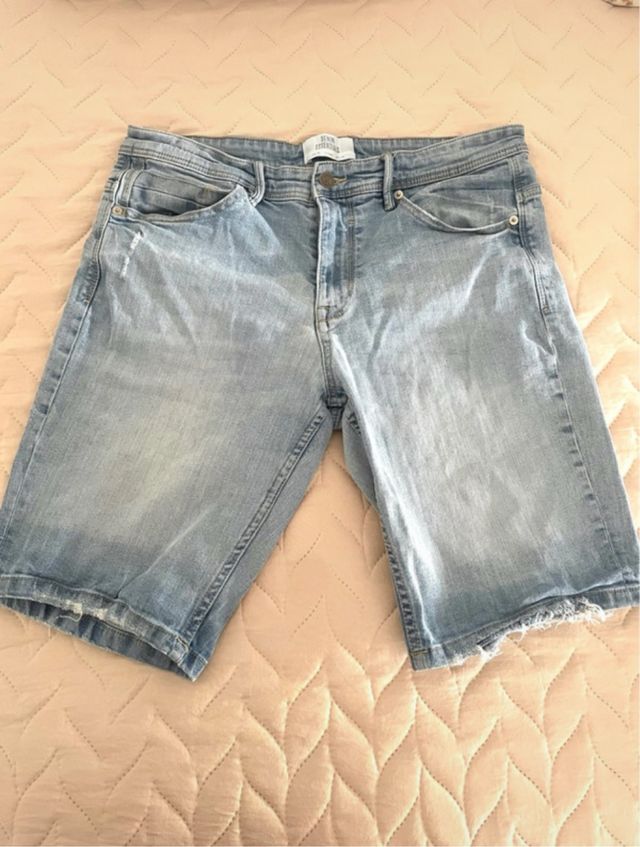 Bermuda vaquera hombre azul