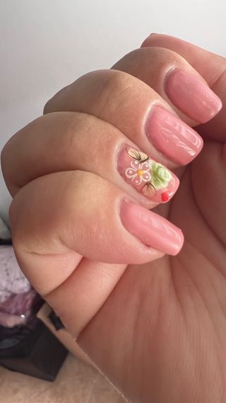 manicura y pedicura Versión profesional y elegante