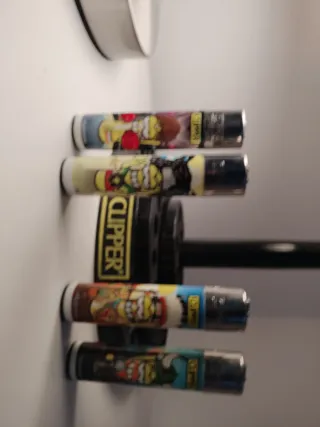 Lotto n9 • Accendini Clipper emoticon