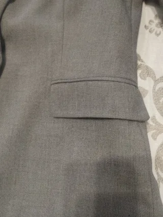 Chaqueta  de mujer .Zara.Gris Talla L